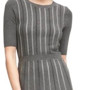 Banana Republic Gray Striped Fit &Flare Sweater Knit Dress Size S stretch